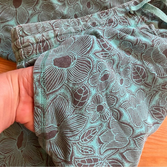 🔥5 for $20 - Colourful Pants/Capris - Picture 8 of 8